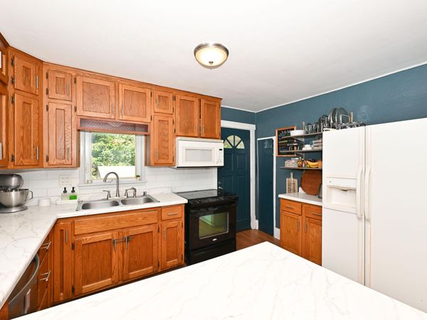 20516 Good Hope Rd, Lannon, WI 53046
