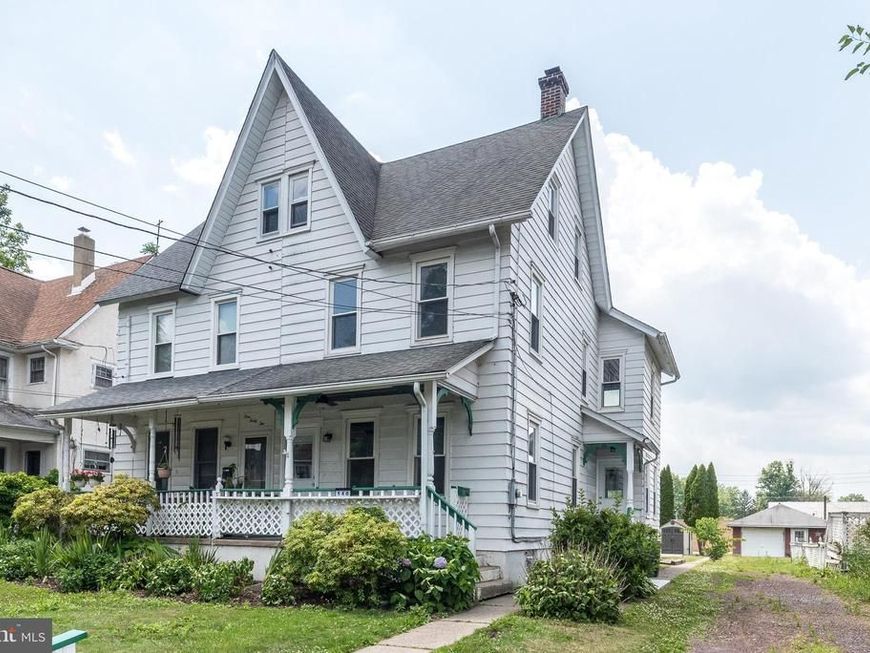 140 S 3rd Street, Quakertown, PA 18951 Main Photo