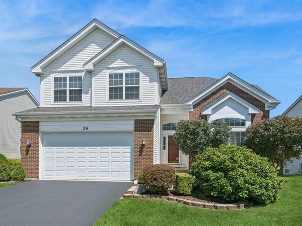 20 Prairie Pointe Lane, Streamwood, IL 60107