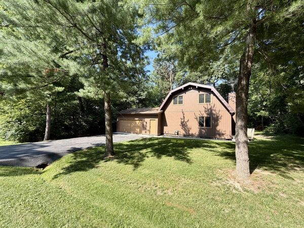 325 ROCHESTER Road , Poplar Grove, IL 61065
