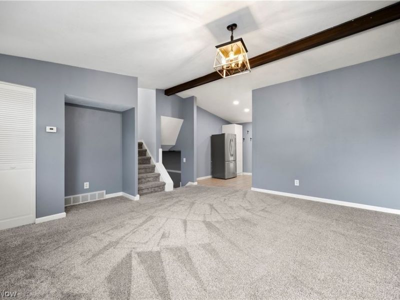 747 Abbe Road N, Elyria, OH 44035 Photo 10