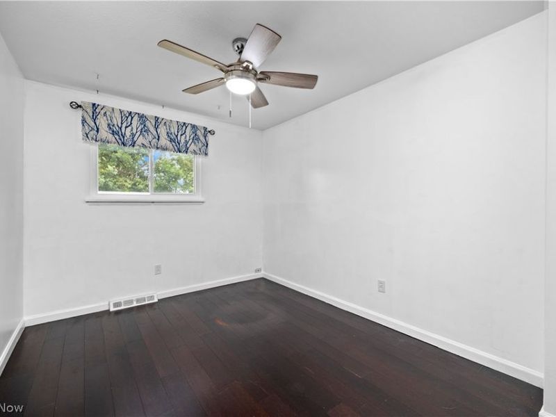 747 Abbe Road N, Elyria, OH 44035 Photo 21