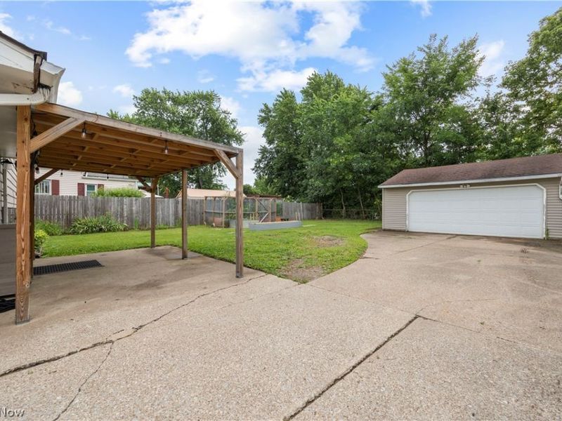 747 Abbe Road N, Elyria, OH 44035 Photo 31