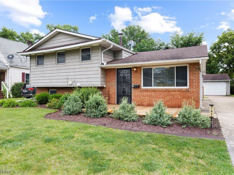 747 Abbe Road N, Elyria, OH 44035 Photo 35