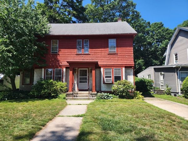 58 Rockland St, Springfield, MA 01118
