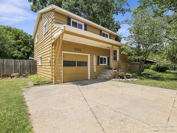 3313 Fuller Avenue SE, Grand Rapids, MI 49508