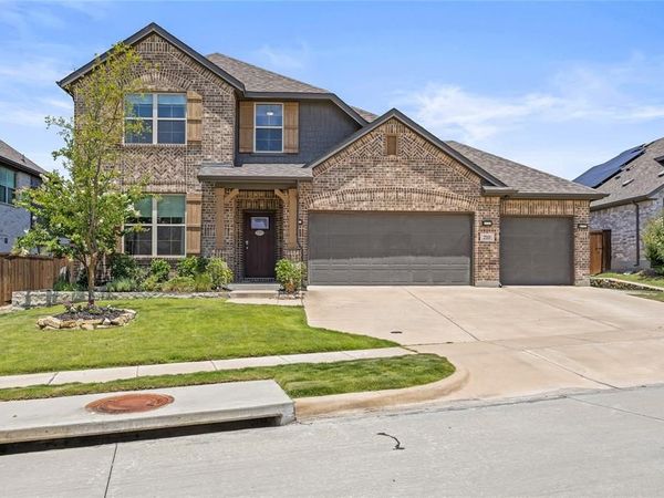 210 Highedge Drive, Fate, TX 75087