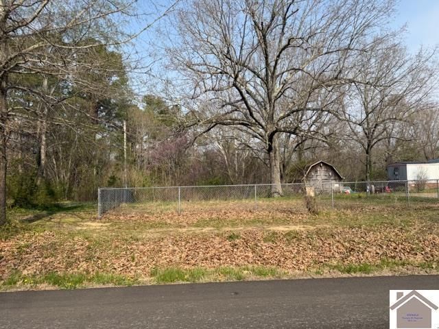 2637 Kentucky 994 , Boaz, KY 42027