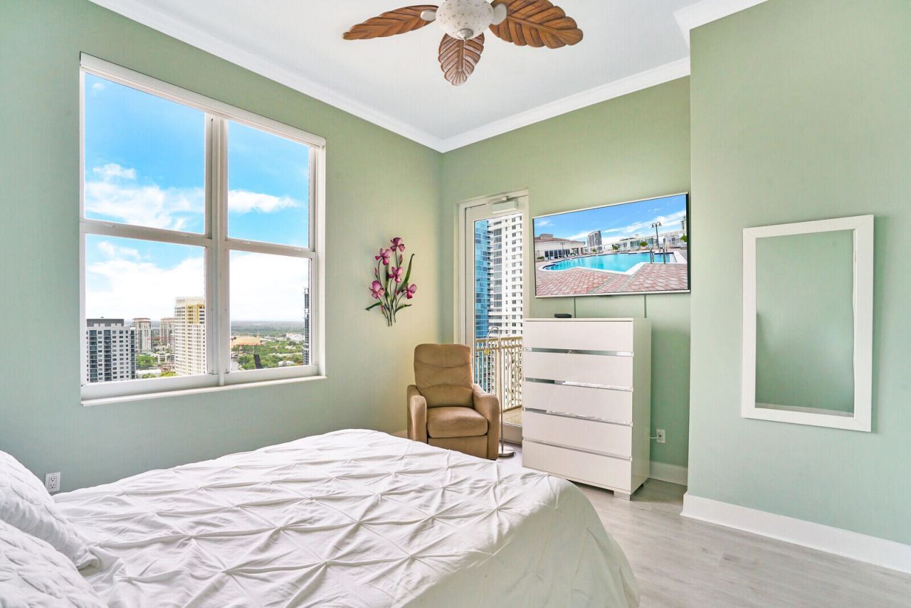 511 SE 5th Avenue, Unit 2417, Fort Lauderdale, FL 33301 Photo