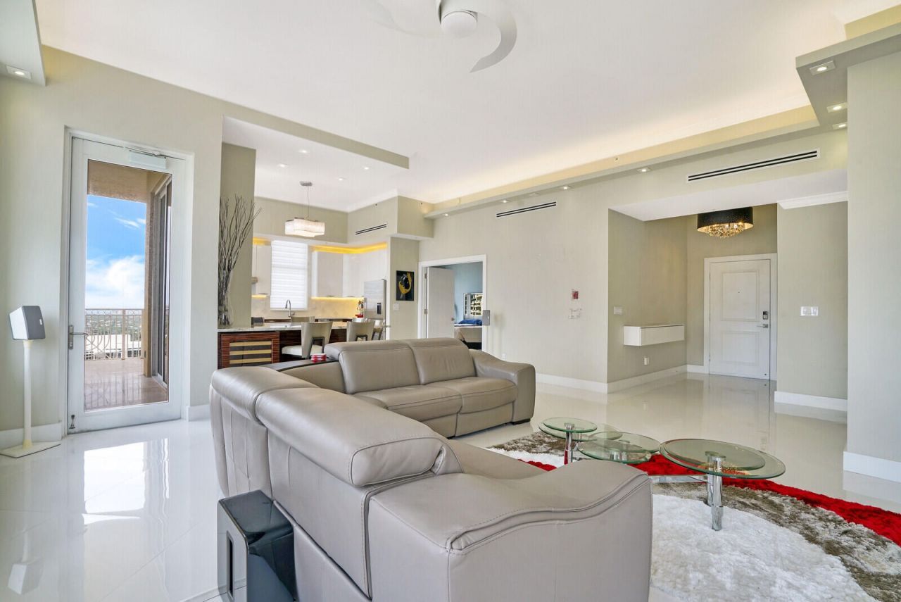 511 SE 5th Avenue, Unit 2417, Fort Lauderdale, FL 33301 Photo