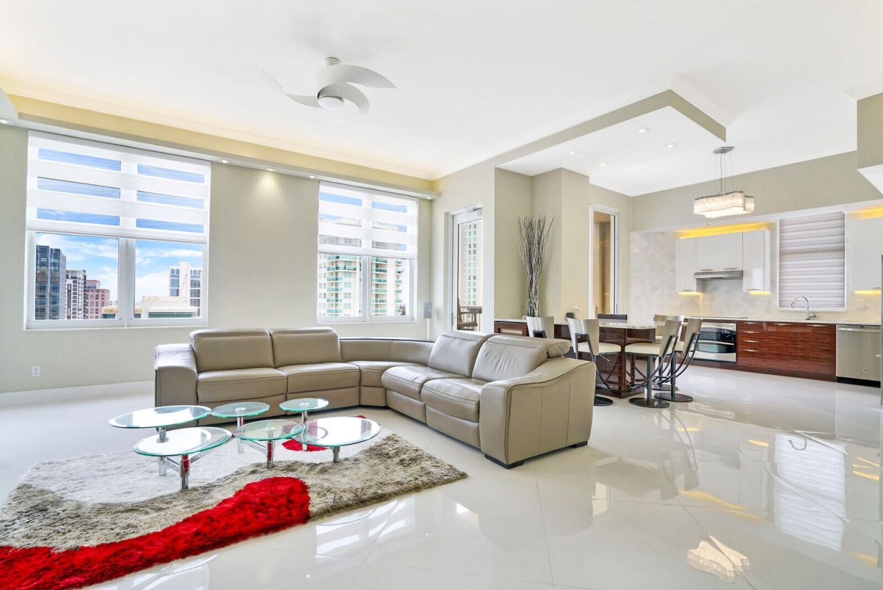 511 SE 5th Avenue, Unit 2417, Fort Lauderdale, FL 33301 Photo