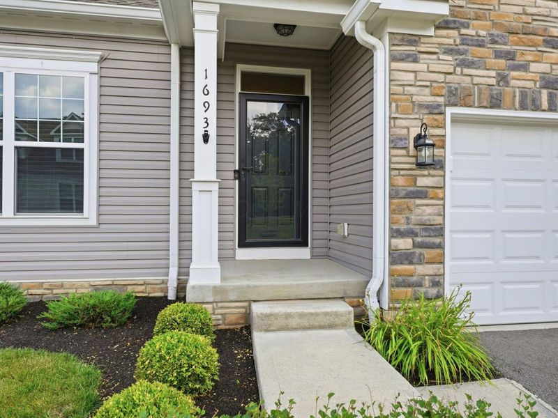 1693 Withers Grove Loop , Unit B, Grove City, OH 43123 Photo 2