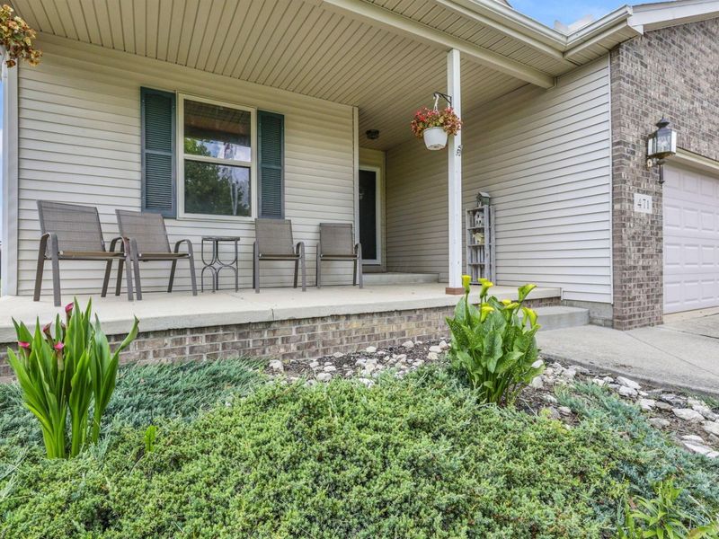 471 Danbury Drive , Lancaster, OH 43130 Photo 2