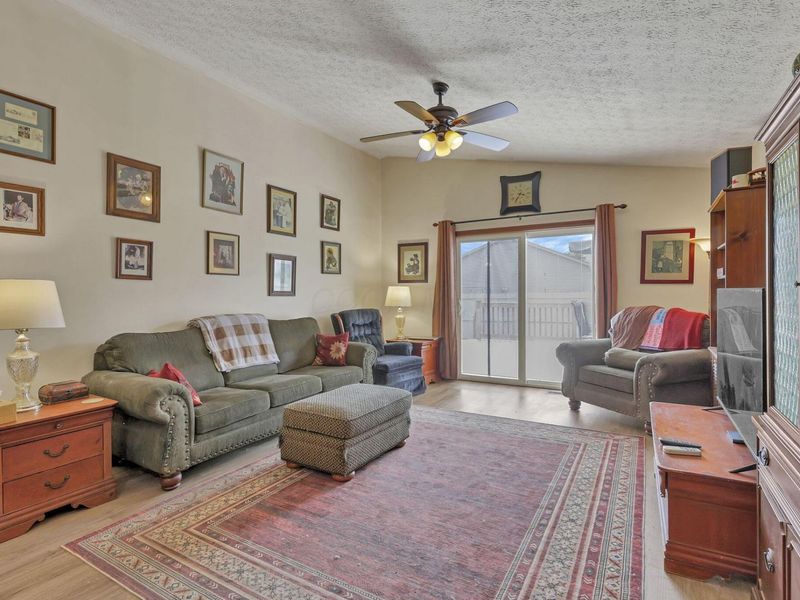 471 Danbury Drive , Lancaster, OH 43130 Photo 5