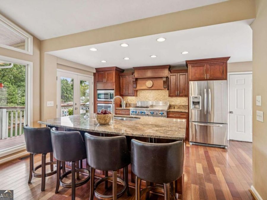 Property Image 12