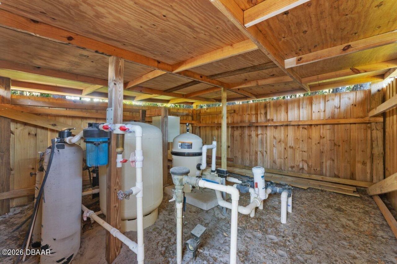 590 W Lake Winnemissett Drive, Deland, FL 32724 Photo