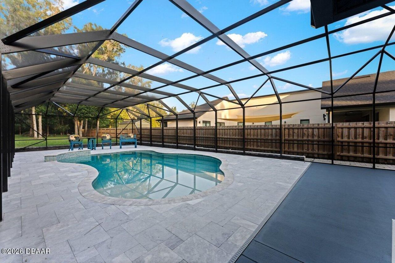 590 W Lake Winnemissett Drive, Deland, FL 32724 Photo