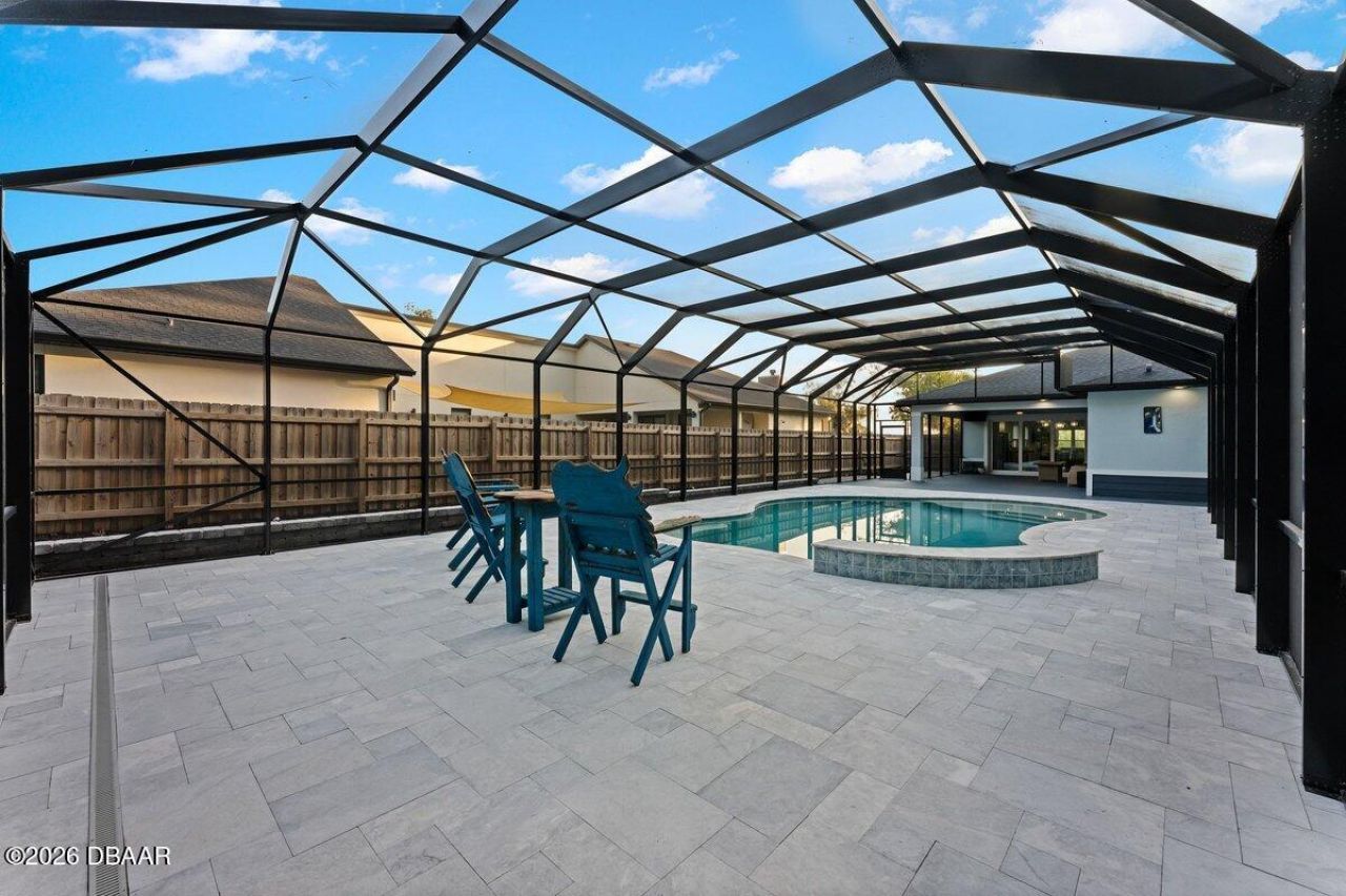 590 W Lake Winnemissett Drive, Deland, FL 32724 Photo