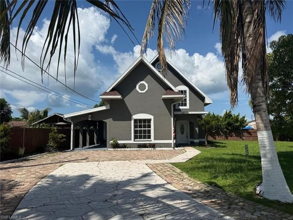 5248 Confederate DR , NAPLES, FL 34113