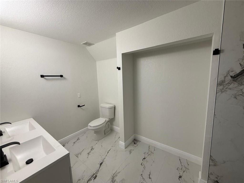 5248 Confederate Dr , Naples, FL 34113 Photo