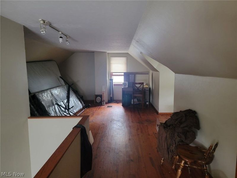 18305 Knoll Drive, Maple Heights, OH 44137 Photo 21