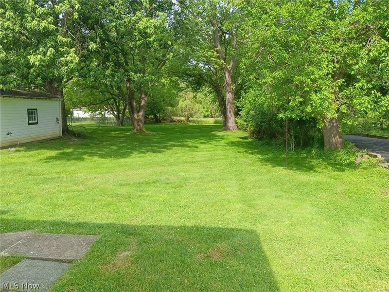 5248 Anthony Street , Maple Heights, OH 44137 Photo 4