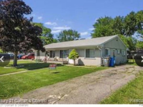 212 Arcola, Inkster, MI 48141