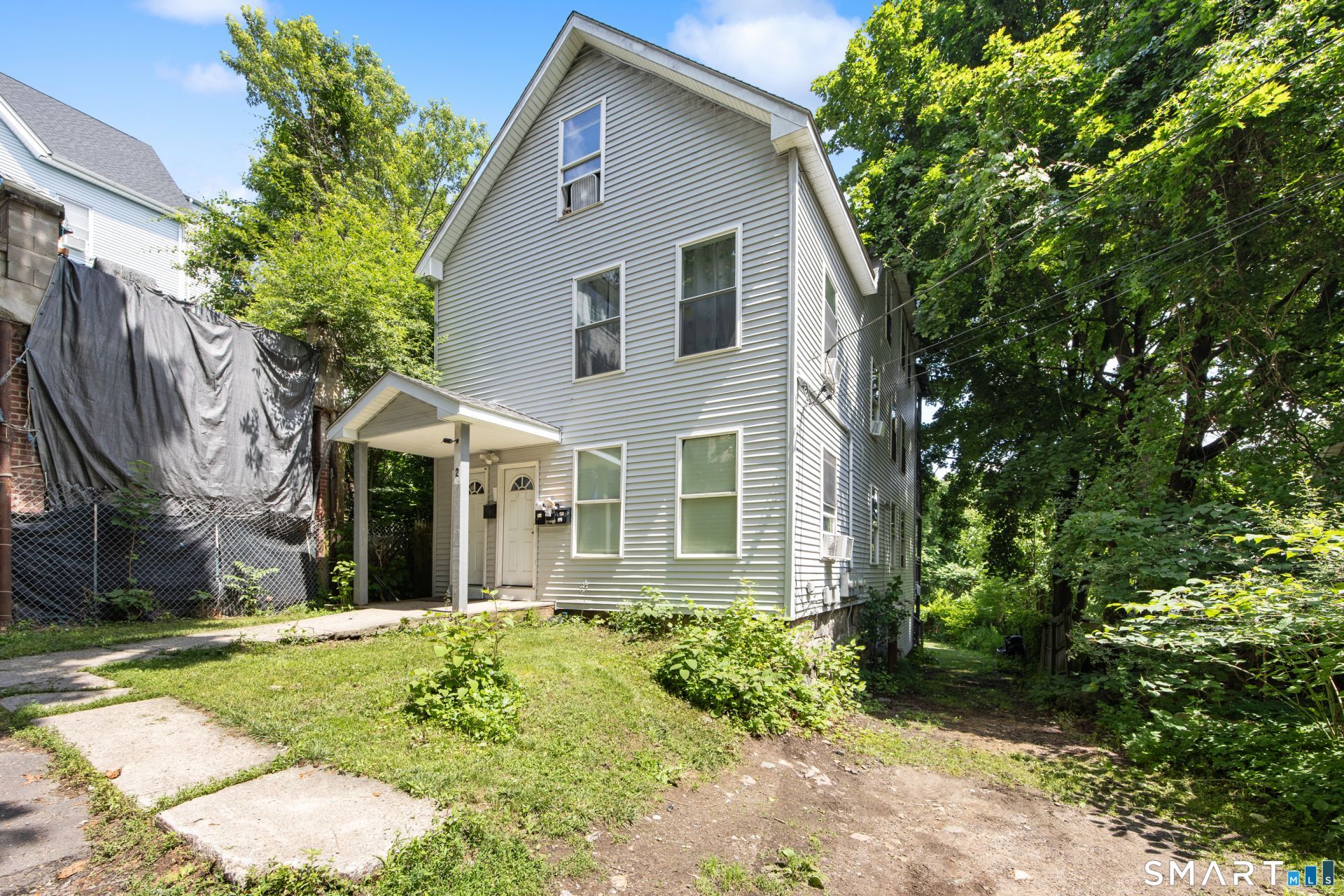 2 Hazel, Waterbury, CT 06704 Main Photo