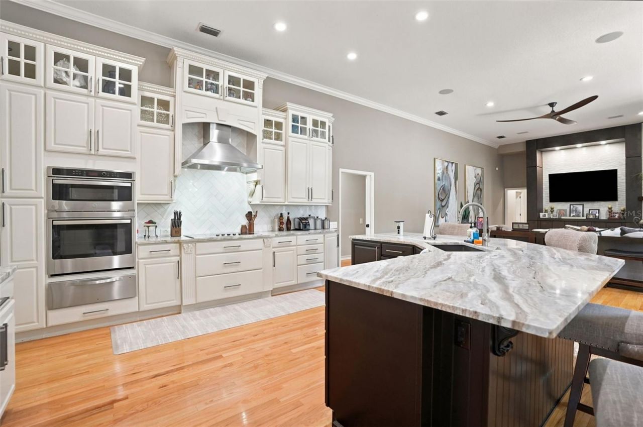 30218 Fairway Drive, Wesley Chapel, FL 33543 Photo