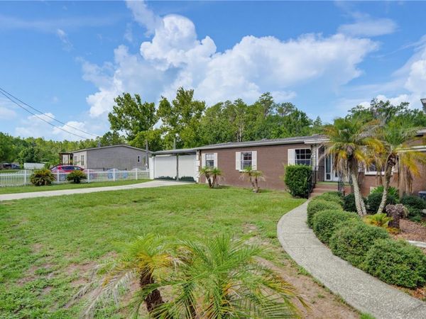 7421 HENRY DRIVE, LAND O LAKES, FL 34638