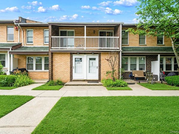 282 Artist Lake Drive, Middle Island, NY 11953