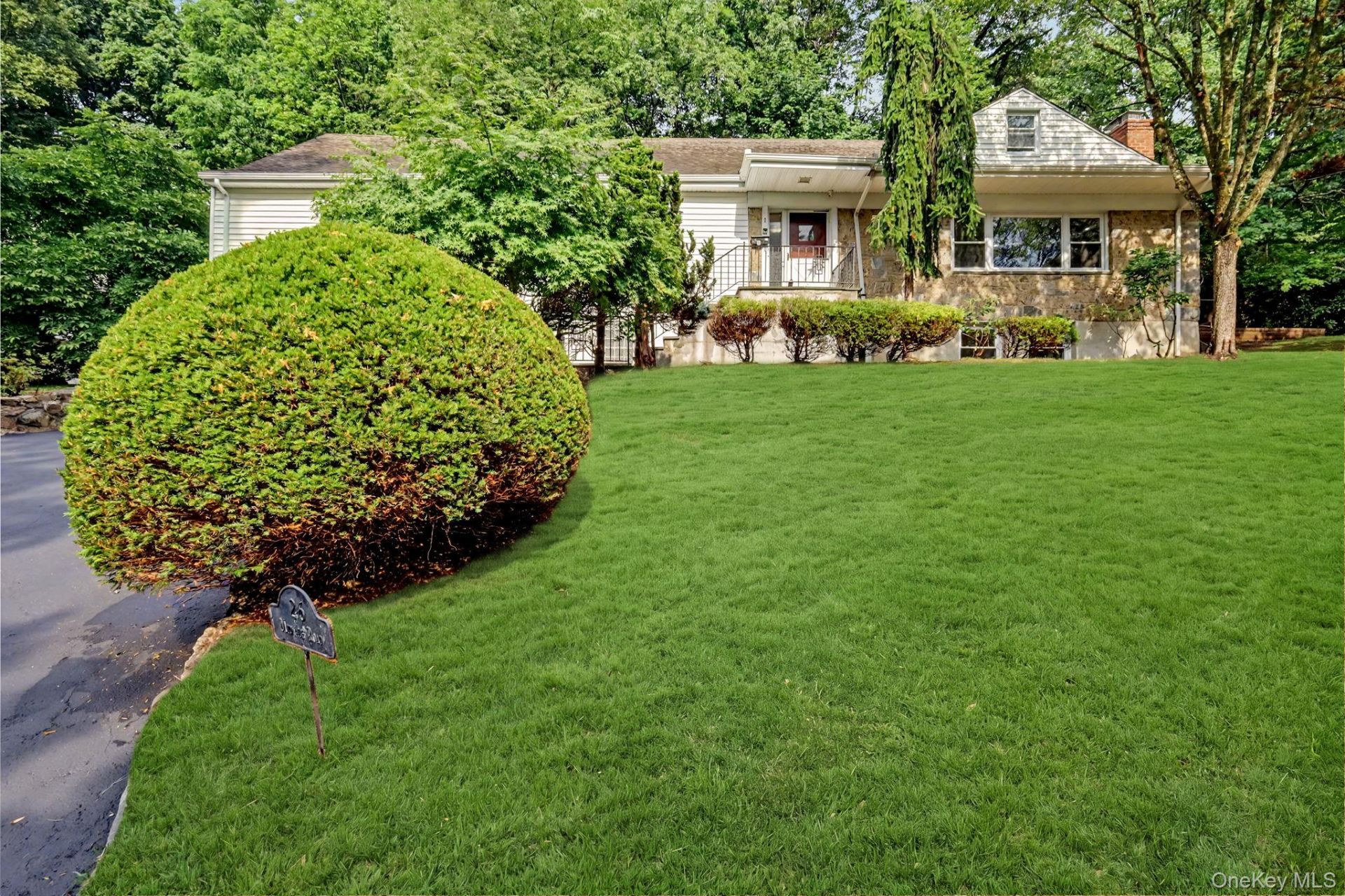 26 Midvale Road, Hartsdale, NY 10530 Main Photo