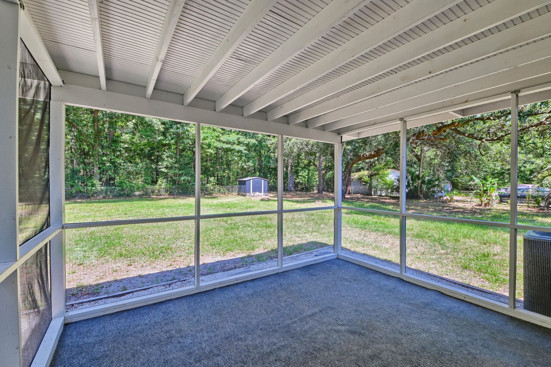 928 Leonard Drive Photo 39