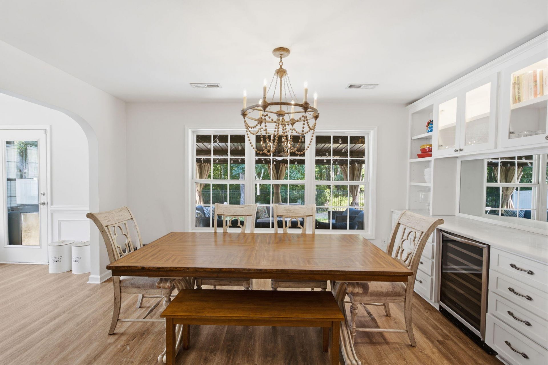 1572 Wellesley Circle Photo 14