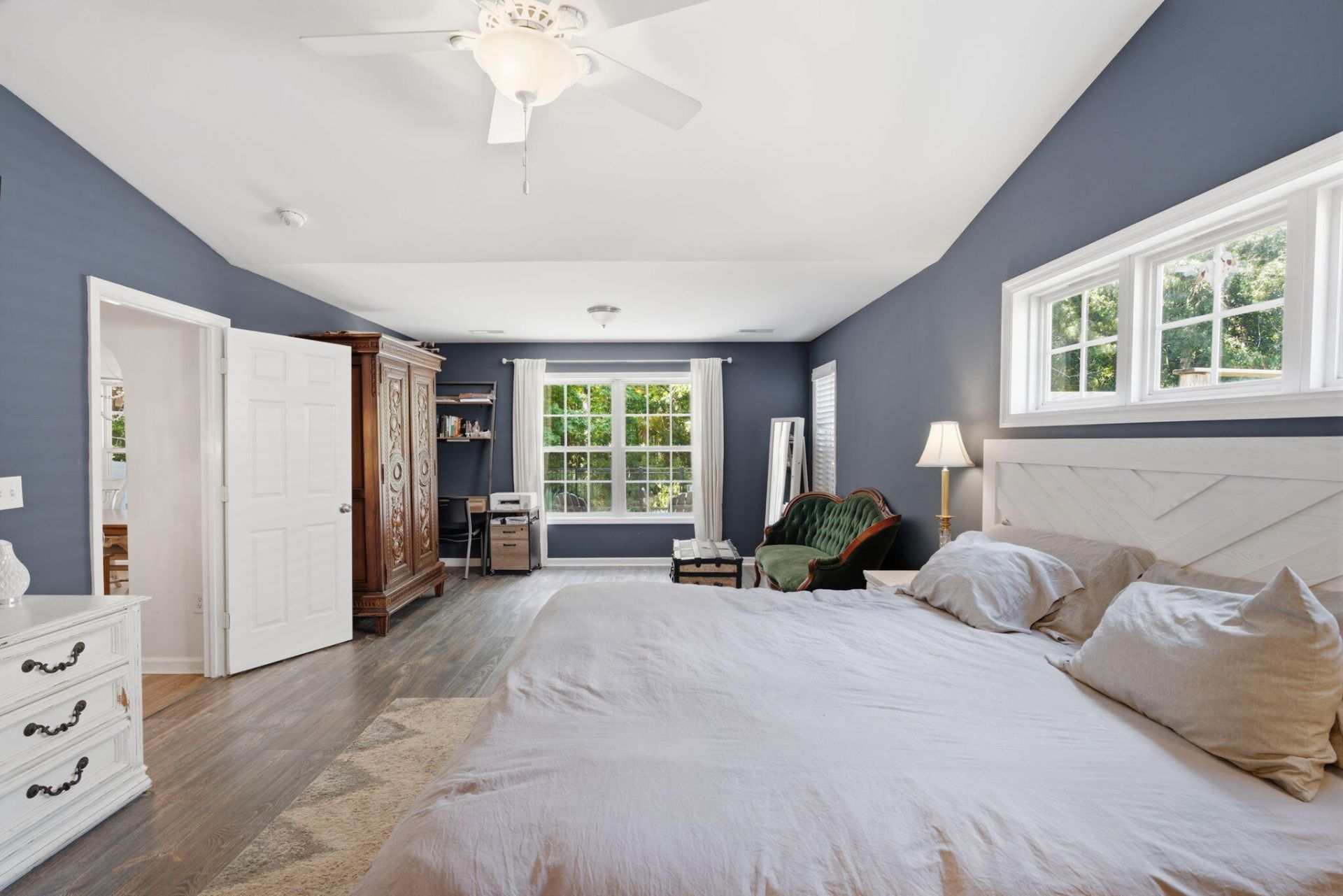 1572 Wellesley Circle Photo 24