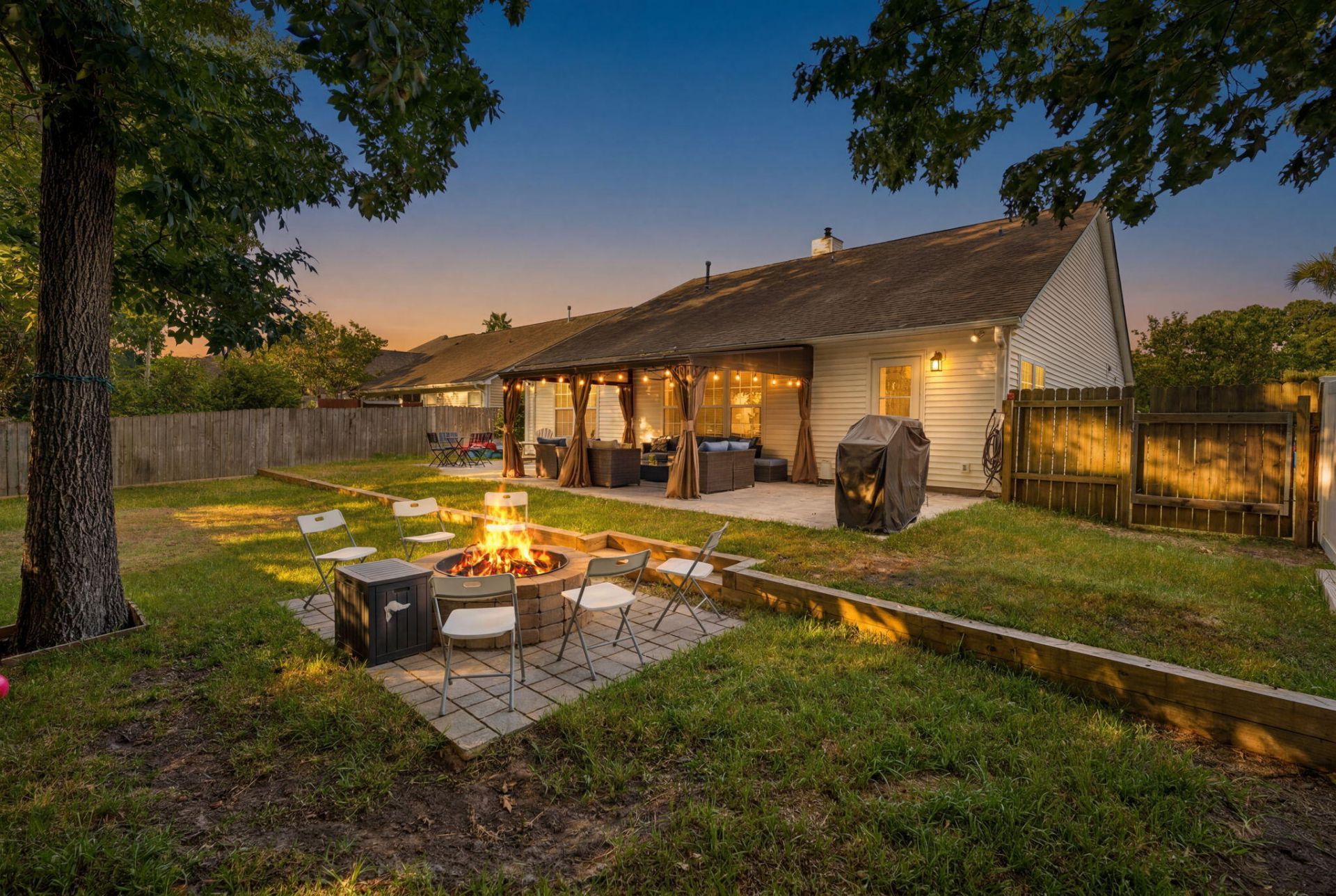 1572 Wellesley Circle Photo 36