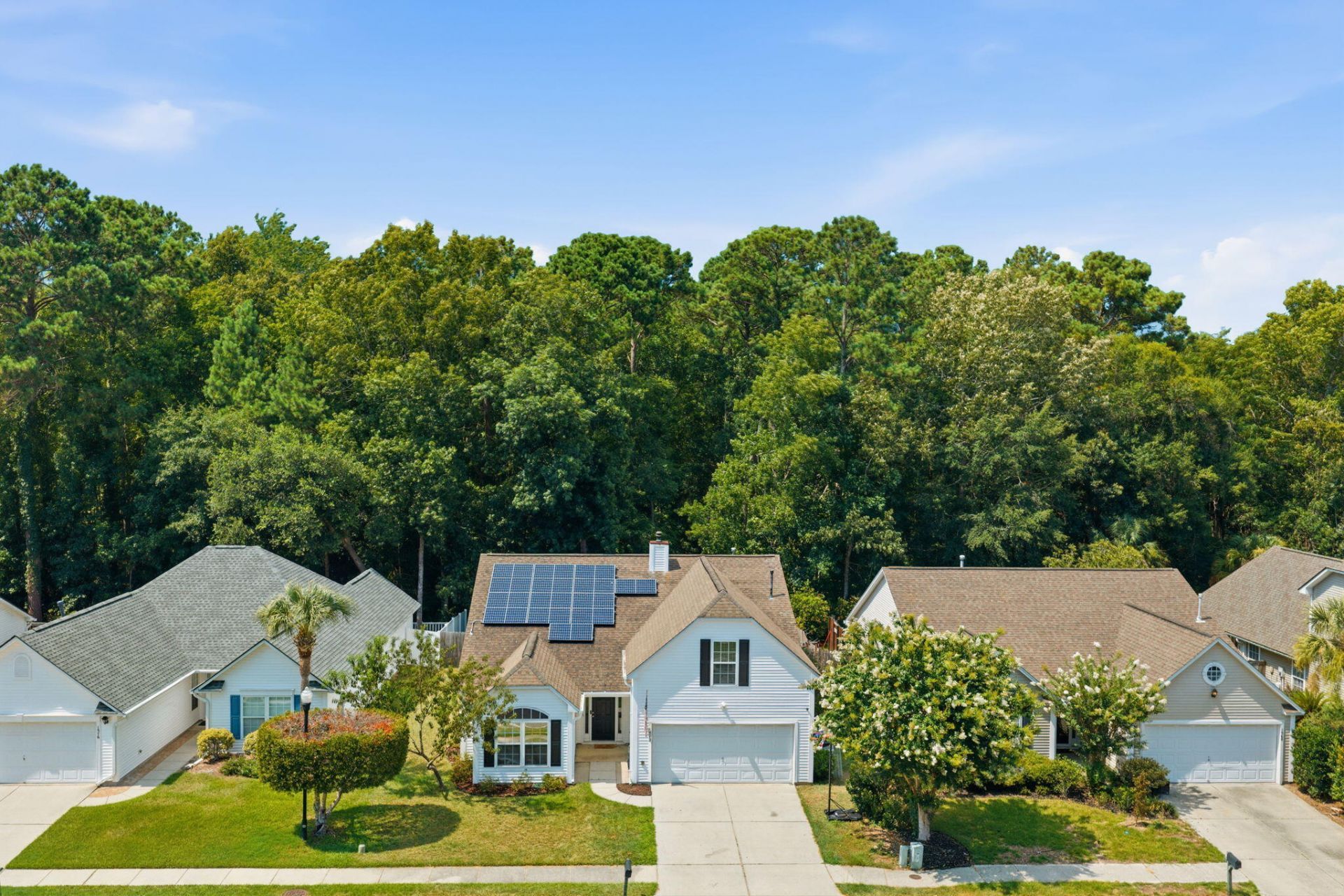1572 Wellesley Circle Photo 40