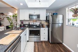 2162 Bees Ferry Road photo 4