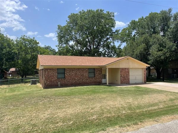 204 Cedar Lane, Tolar, TX 76476