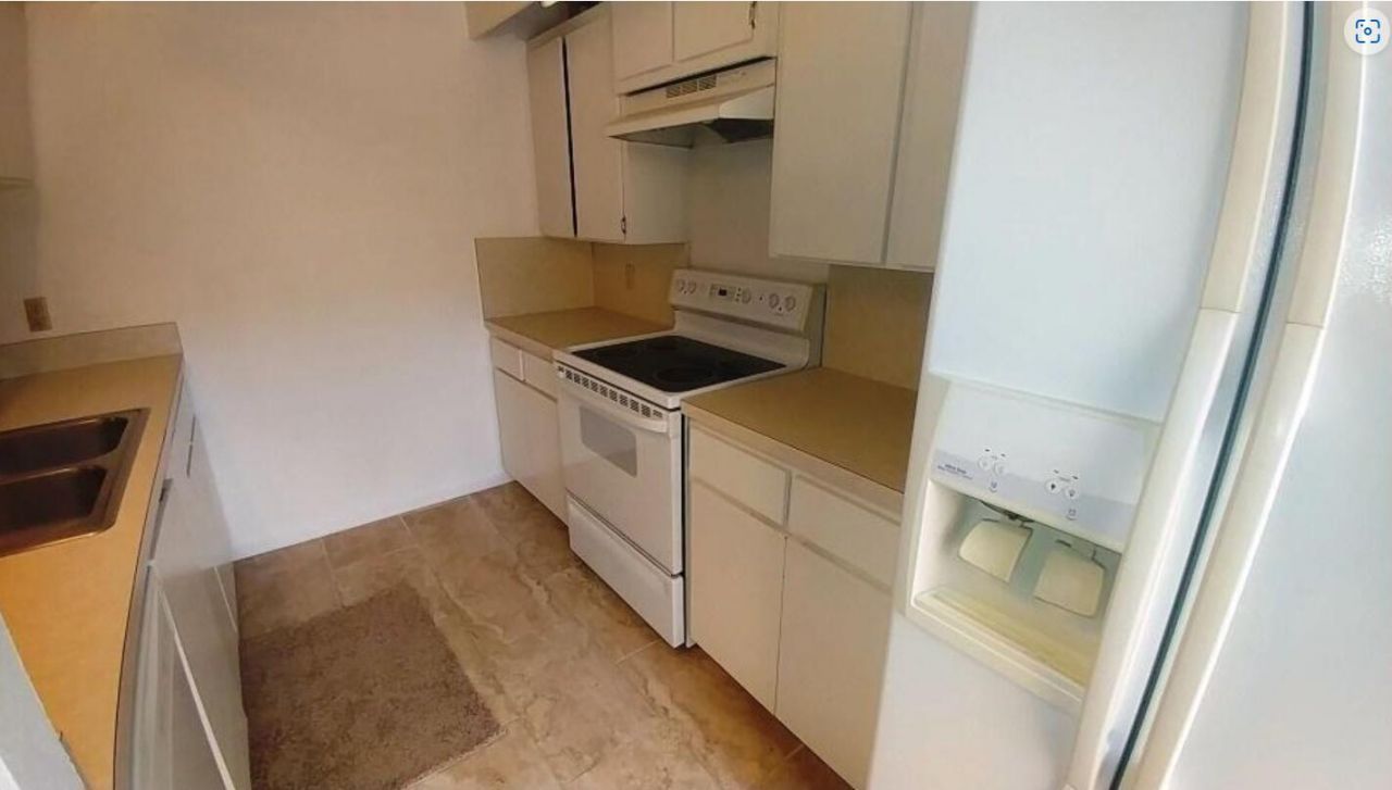 221 2nd Way, West Palm Beach, FL 33407 Photo