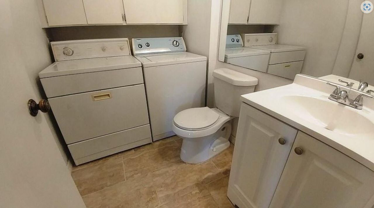 221 2nd Way, West Palm Beach, FL 33407 Photo