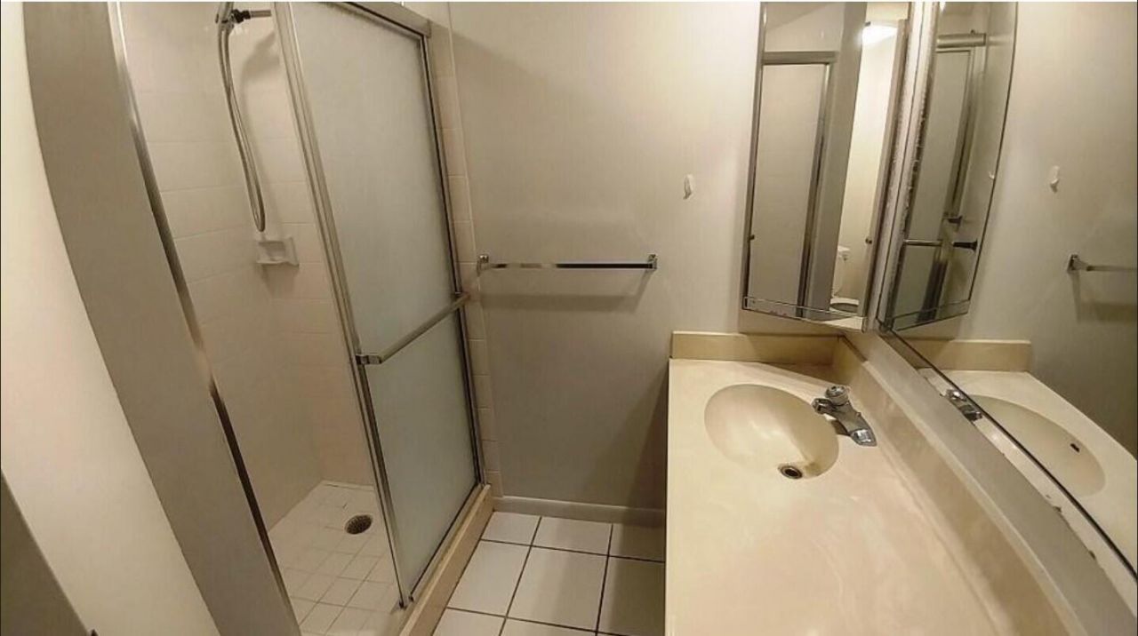 221 2nd Way, West Palm Beach, FL 33407 Photo