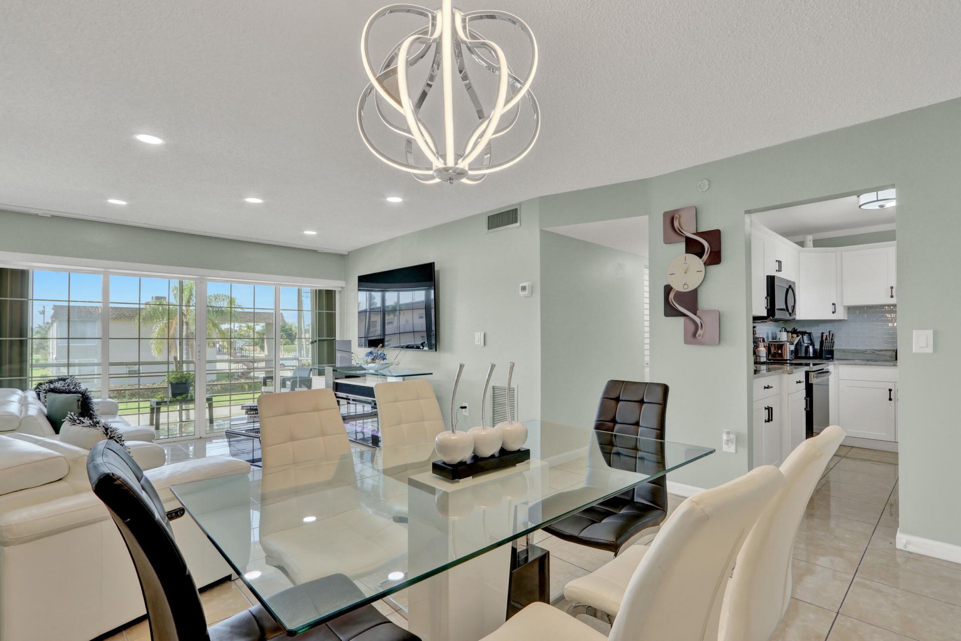 502 Davis Road, Unit 12, Palm Springs, FL 33461 Photo