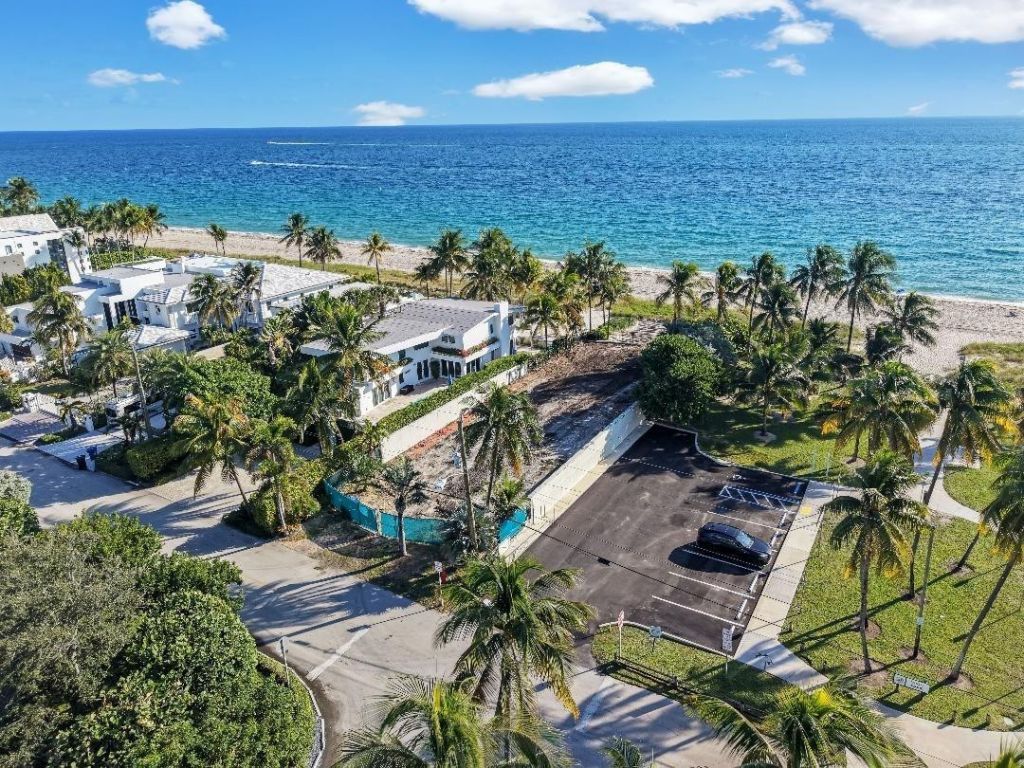 2900 N Atlantic Boulevard, Fort Lauderdale, FL 33308 Photo