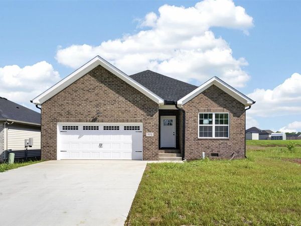 1172 Shallowford Street , Bowling Green, KY 42101