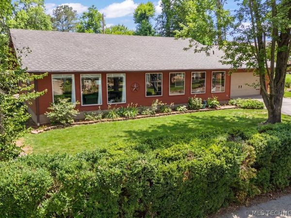 1106 Red Bud Drive , Grove, OK 74344