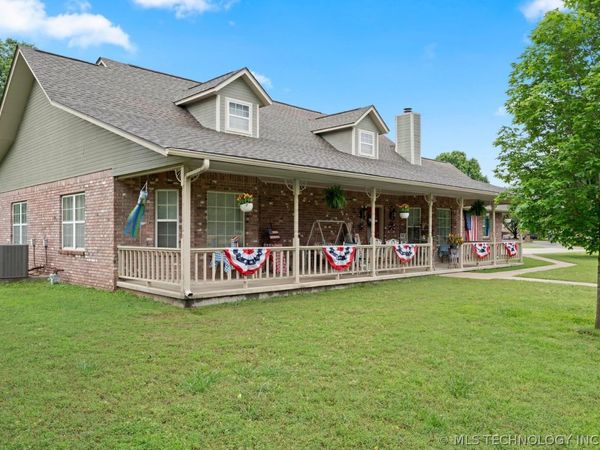 1035 Hillside Road, Grove, OK 74344