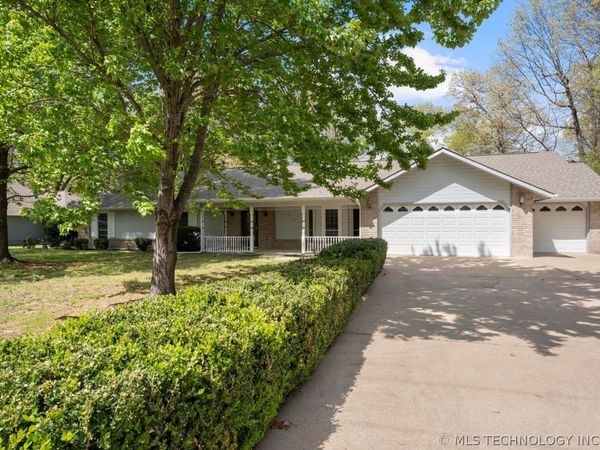 3112 Buffalo , Grove, OK 74344