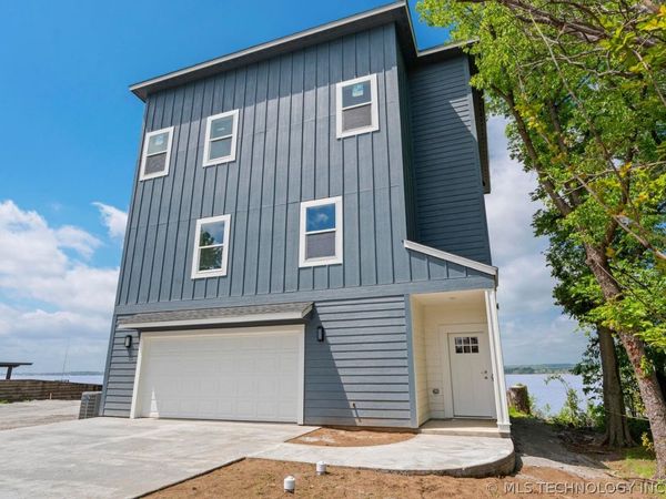 1664 Pin Oak Street , Grove, OK 74344