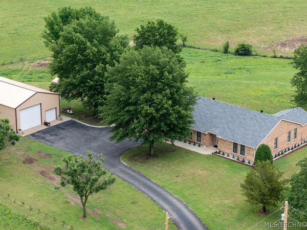 29498 S 4520 Road, Afton, OK 74331